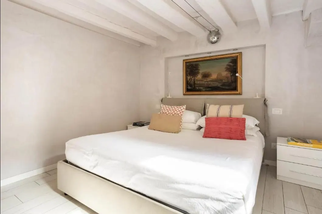 Mmesuite Arena Di Verona By Maisonme Collection Apartment